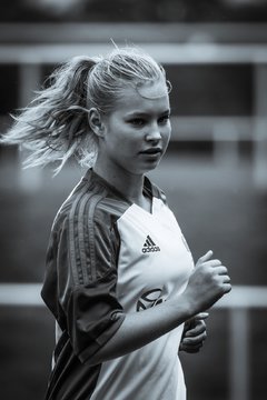 Bild 351 - B-Juniorinnen SV Henstedt Ulzburg - Frauen Bramfelder SV 3 : Ergebnis: 9:0